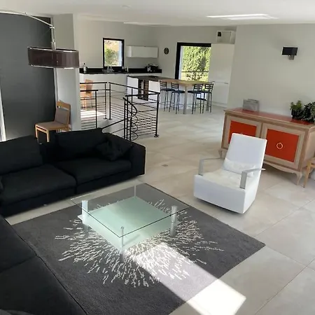 La Casa Du Lez Villa *